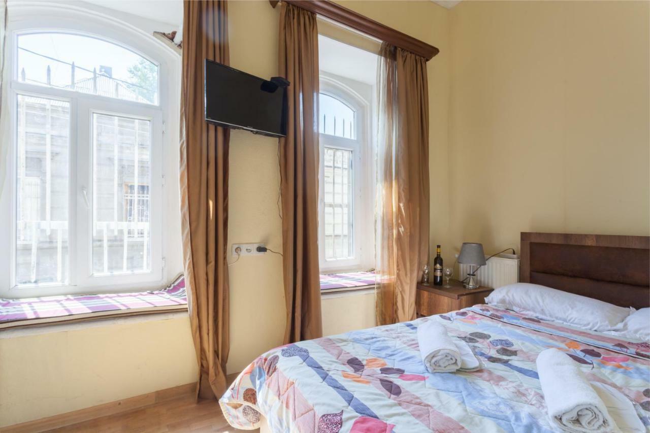 Guest House Ketrin Tbiliszi Kültér fotó