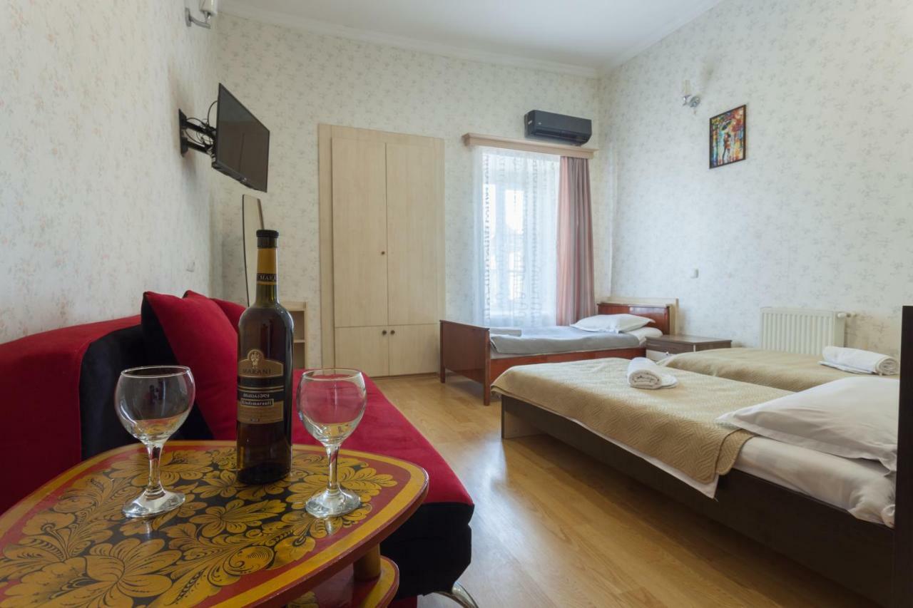 Guest House Ketrin Tbiliszi Kültér fotó